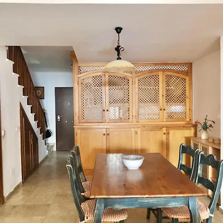 Casa Zona Punta De La Plata Holiday home Estepona