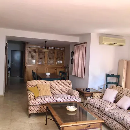 Casa Zona Punta De La Plata * Estepona